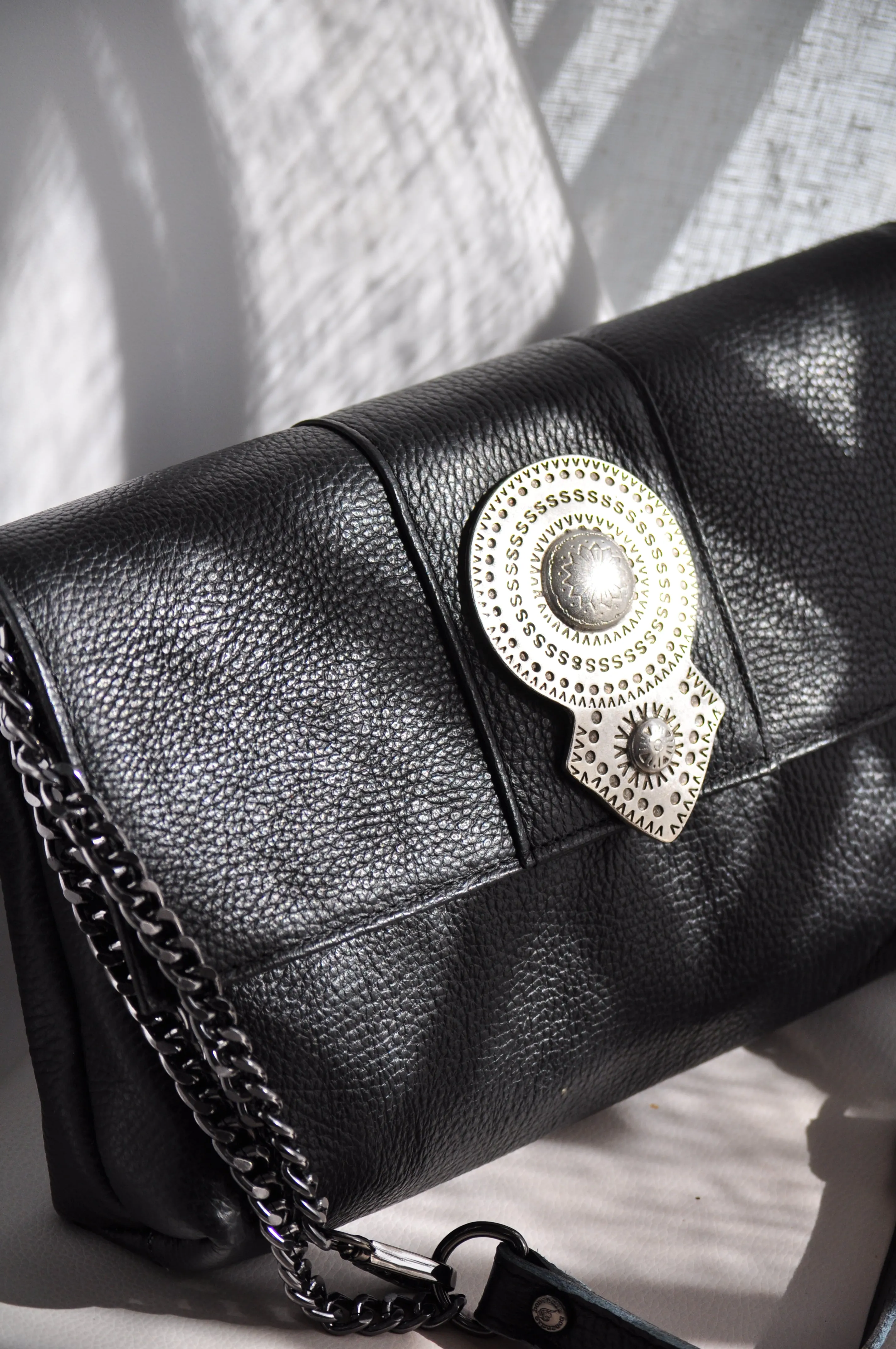 Aurora Leather Shoulder Bag - Sage