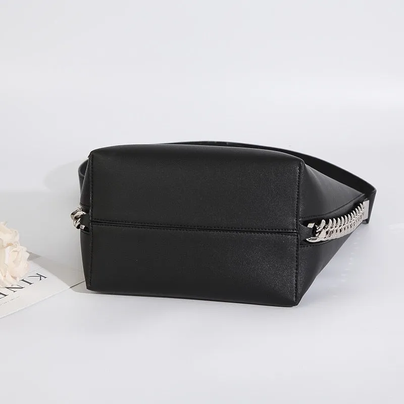 Chain Bucket Bag