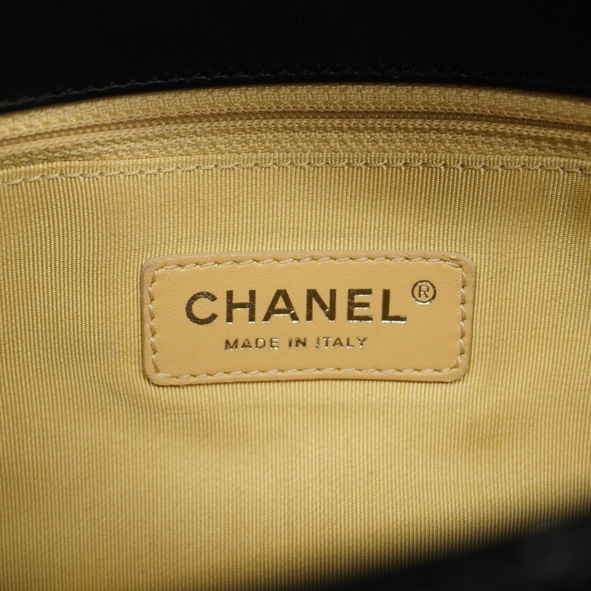 CHANEL  Matelasse Boy  Chain Shoulder Women's Shoulder Bag