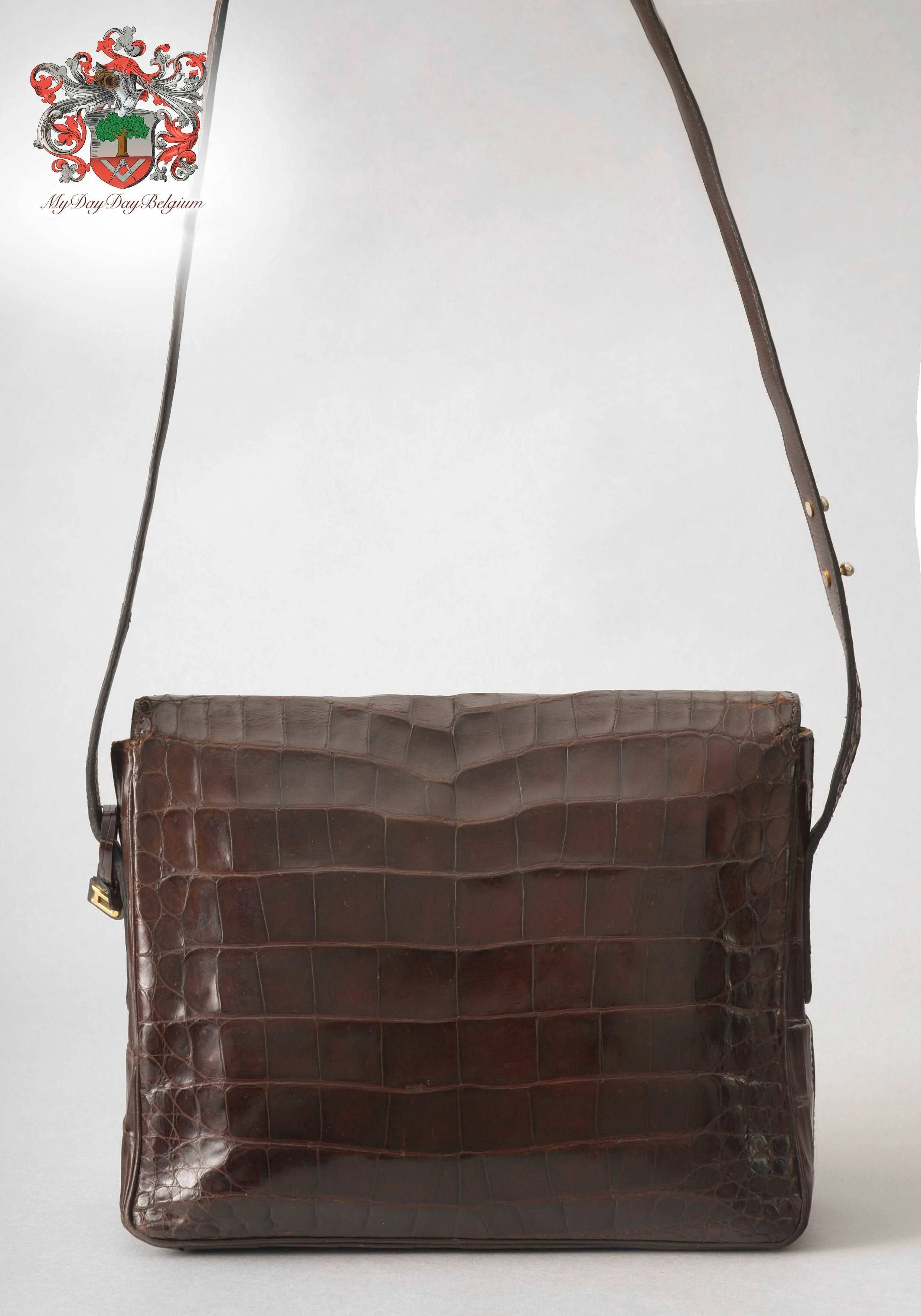 Delvaux Poirier crossbody/shoulder bag 1977